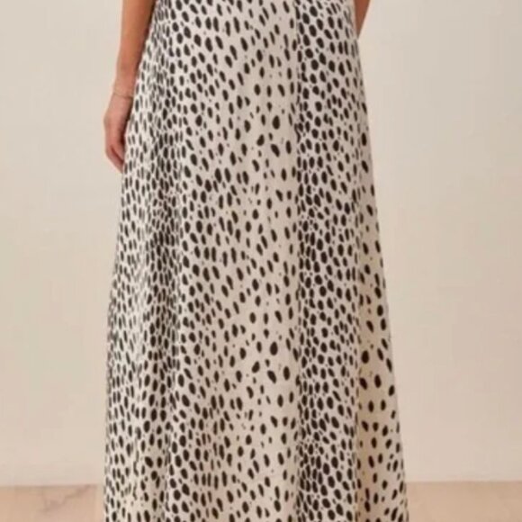 Reformation Skirt - Picture 3 of 8